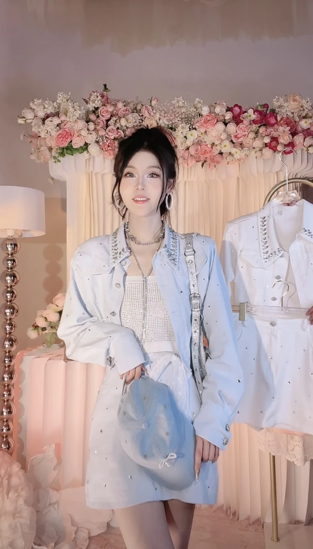 【崔】A0060 设计感重工烫钻外套包臀短裙两件套女春季牛仔套装