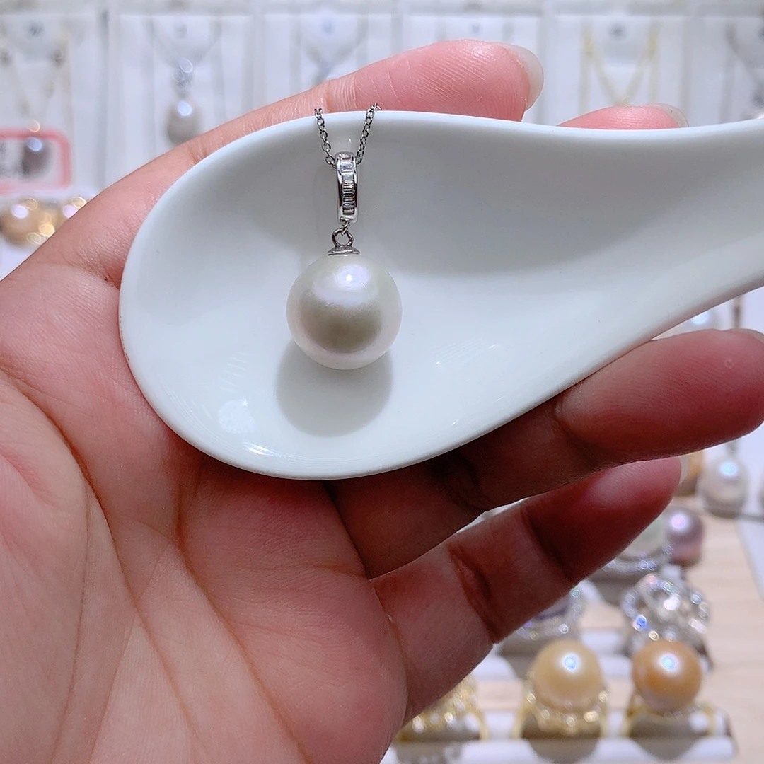 吊坠(赠链)银S925镶嵌淡水珍珠CC14mm