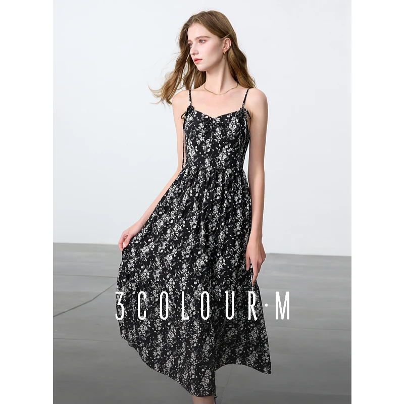 三彩2025春季新款法式复古碎花吊带裙连衣裙大摆长裙浪漫M