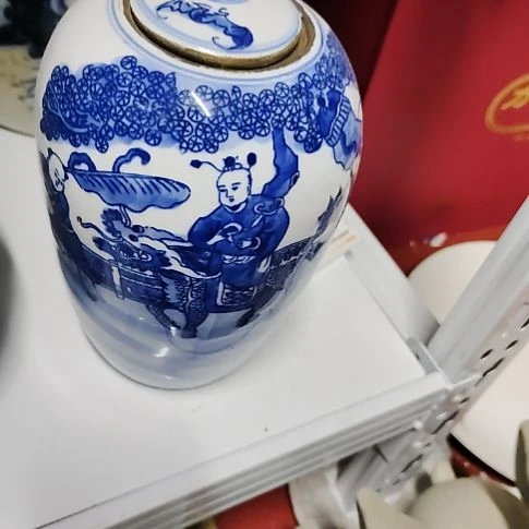 瓷片瓷器，各种摆件，瓷片，