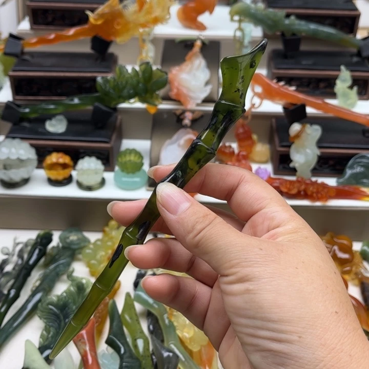 夕***蛇纹石玉未镶嵌岫玉发簪