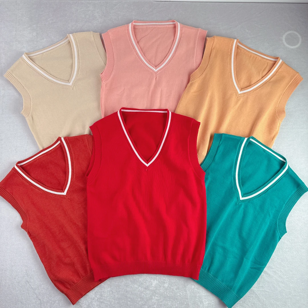咿呀家 针织 马甲 色彩缤纷 舒适 阳光
