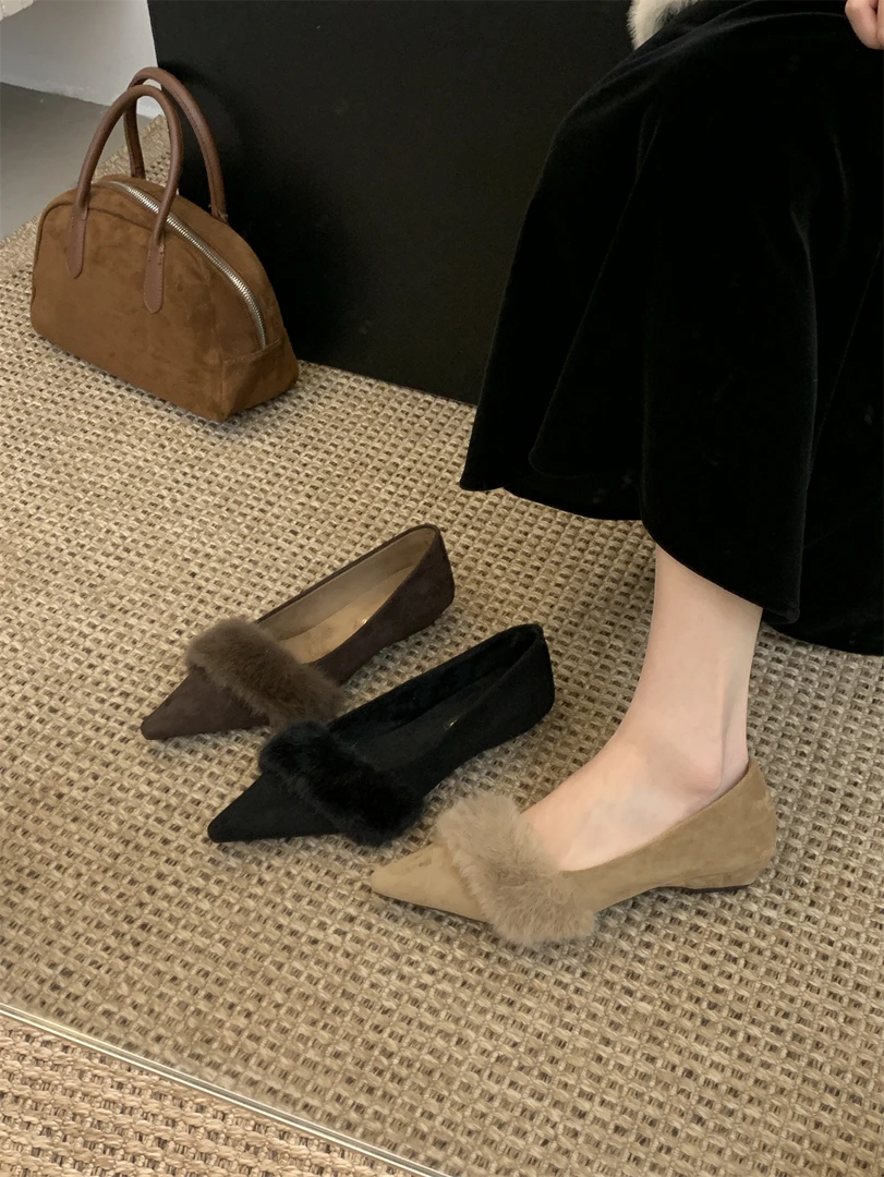 3种跟~绒面尖头毛毛边单鞋女2025新款秋冬季韩版加绒粗跟通勤单鞋