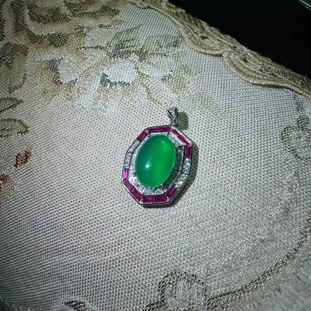 S2161红刚绿石石吊坠