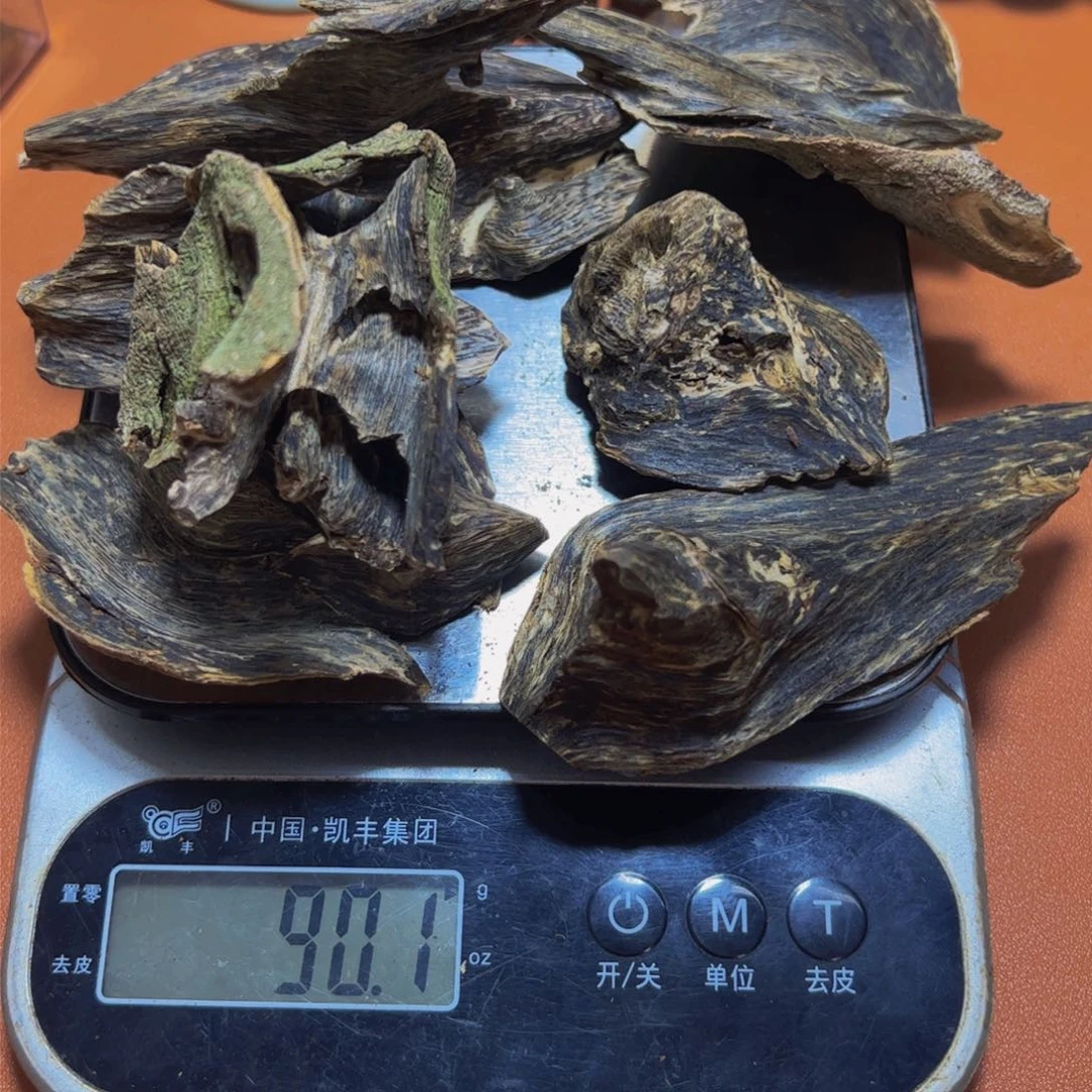 沉香手把件无**学沉香虎斑棋料