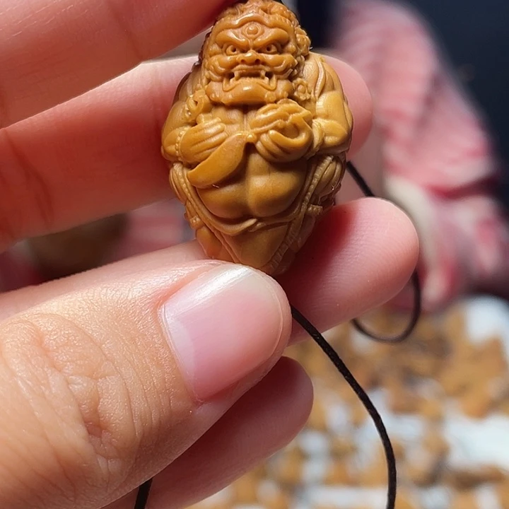 橄榄核吊坠橄榄球
