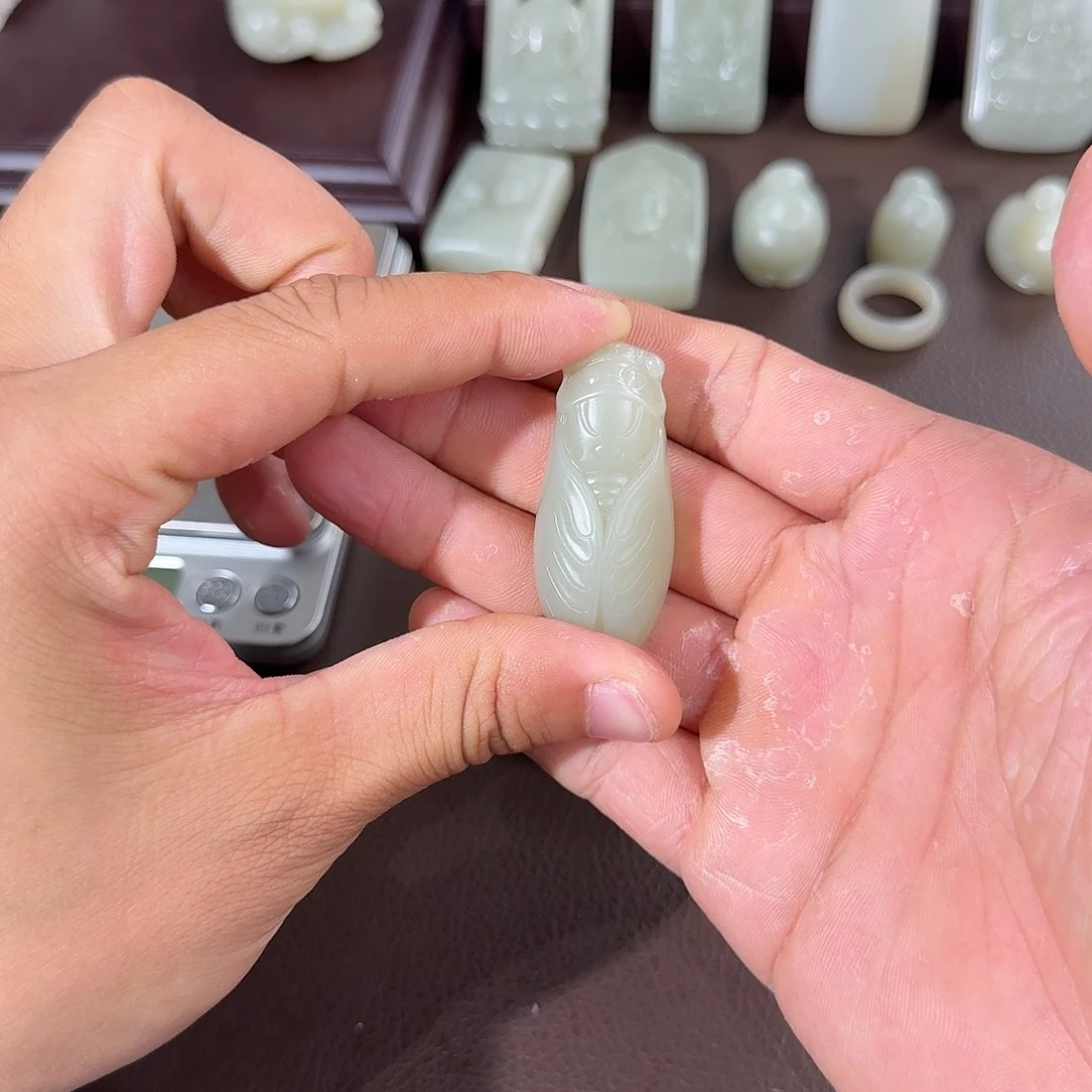 和田玉未镶嵌吊坠(不含链)