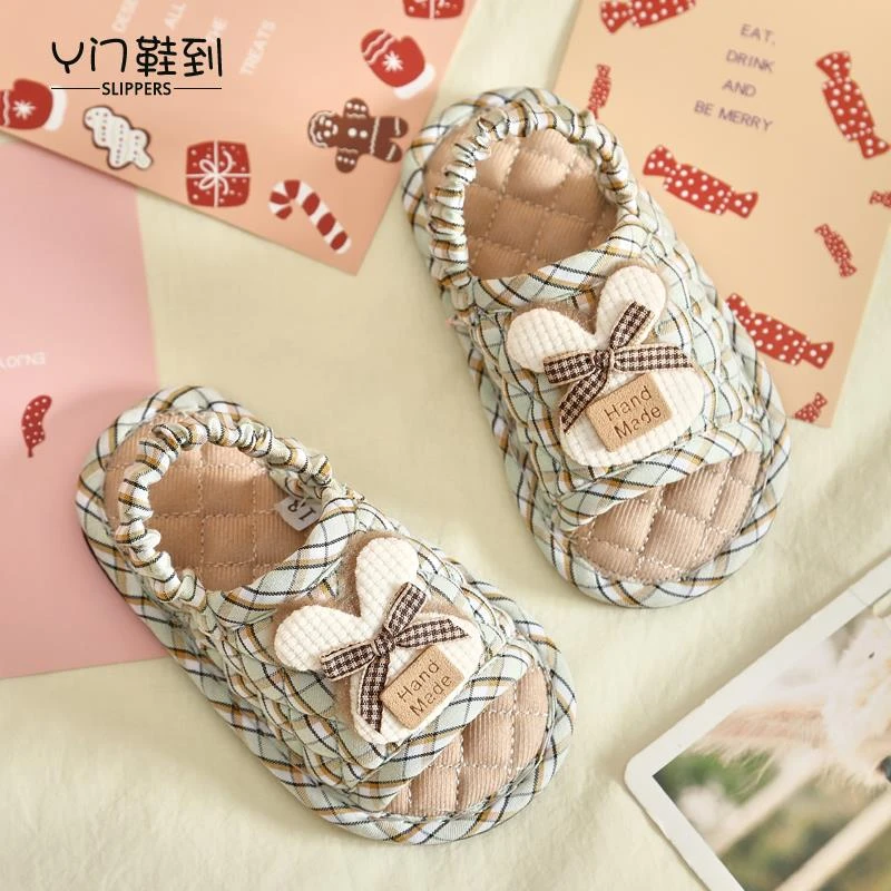 布艺儿童1-3岁学步鞋软底防滑静音家居室内地板居家拖鞋四季卡通