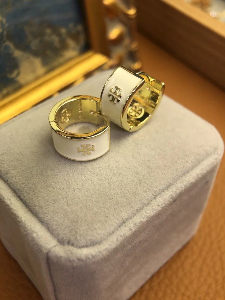 合金耳饰 A6251 FR★【塞纳勋章】耳环-白