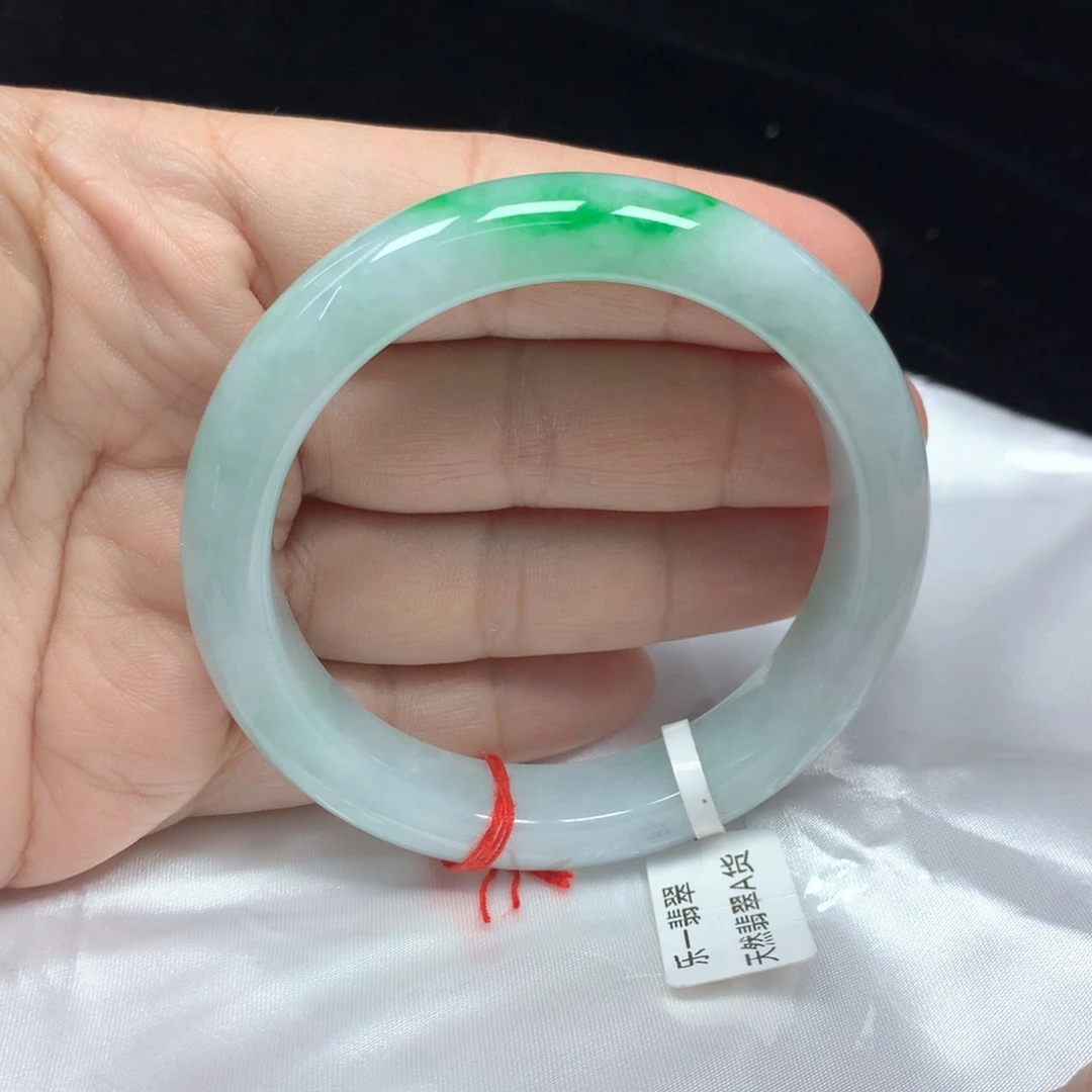 翡翠手镯未镶嵌正圈58.3