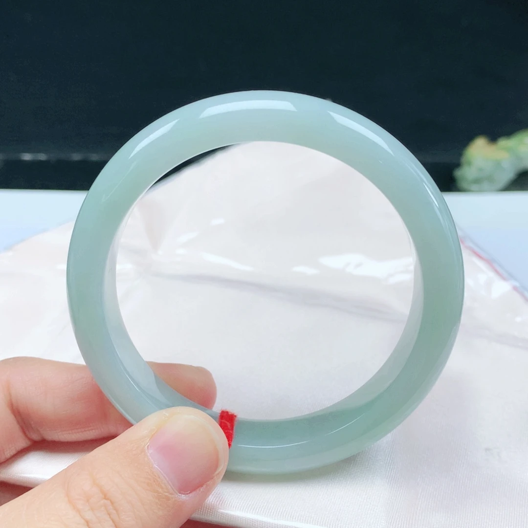 未镶嵌手镯翡翠56