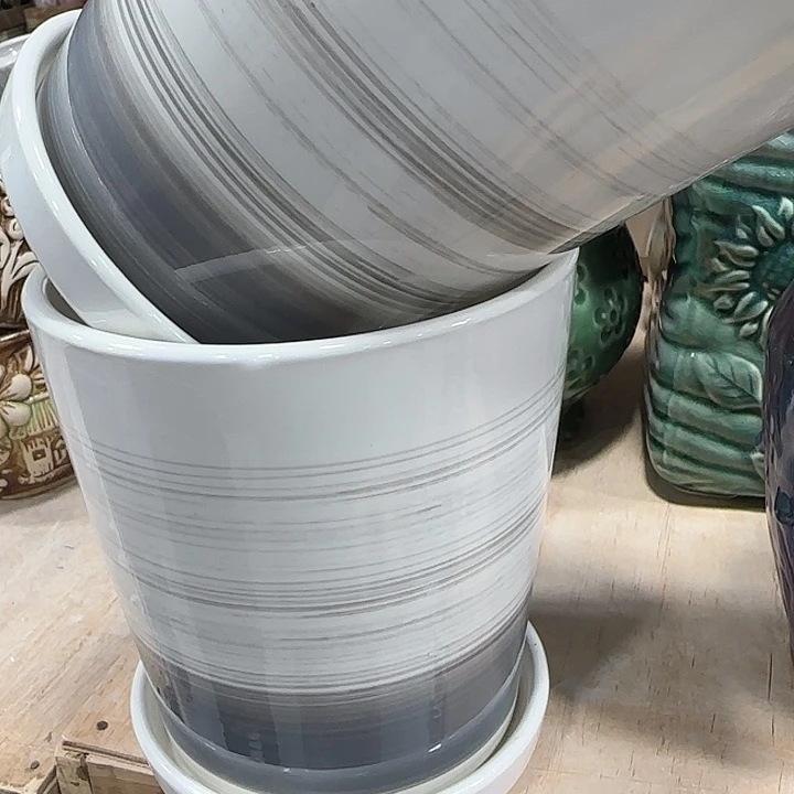 有孔！！口径不清楚问客服满9元包邮