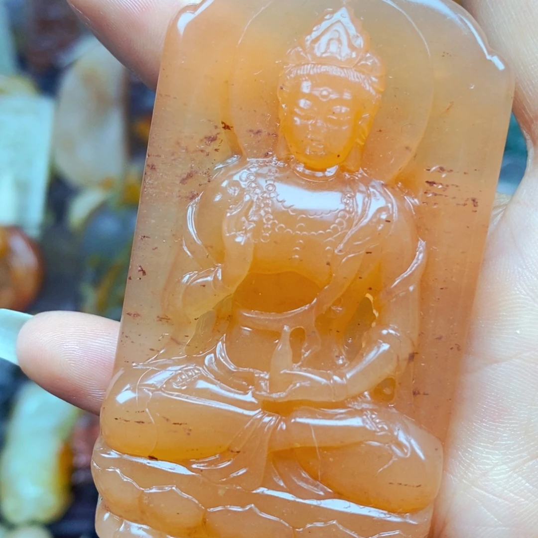 石英质玉（黄龙玉）未镶嵌颈饰