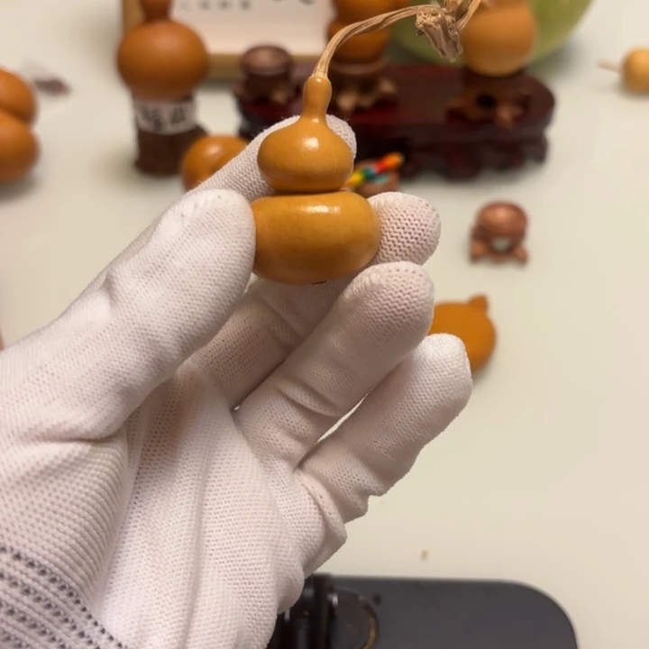 泡****天然手捻老皮葫芦