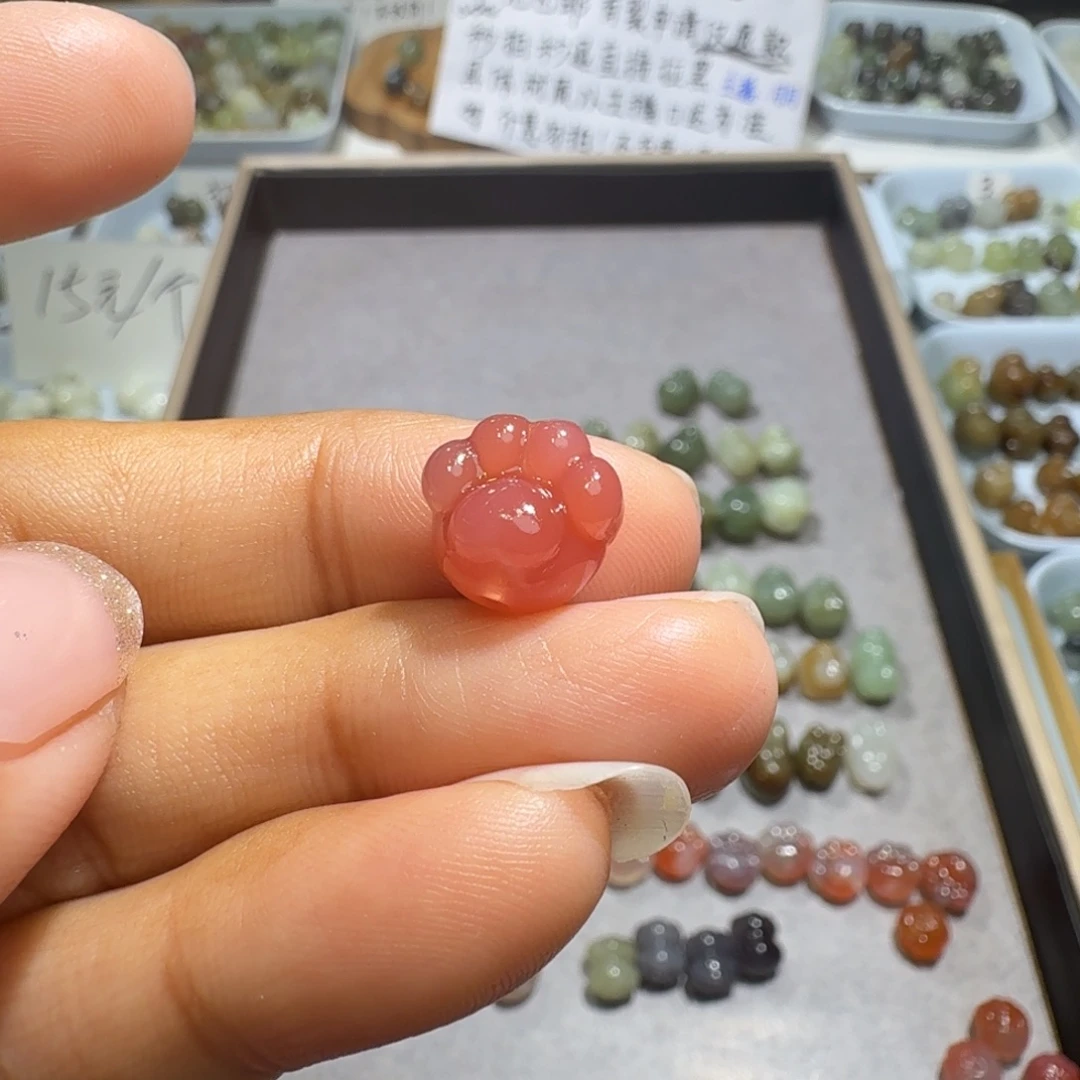 和田玉未镶嵌珠宝奇石