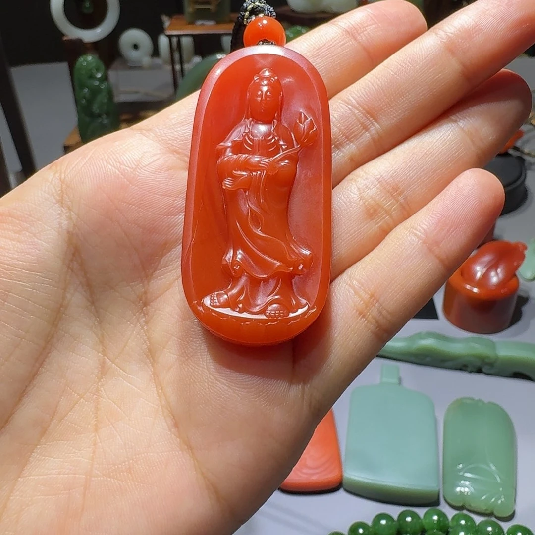 卡***法颈饰未镶嵌南红玛瑙观音牌