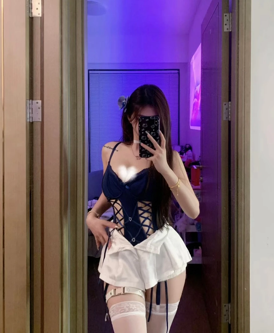 修身型千金风背心吊带修身高腰显瘦挂脖性感蓝色