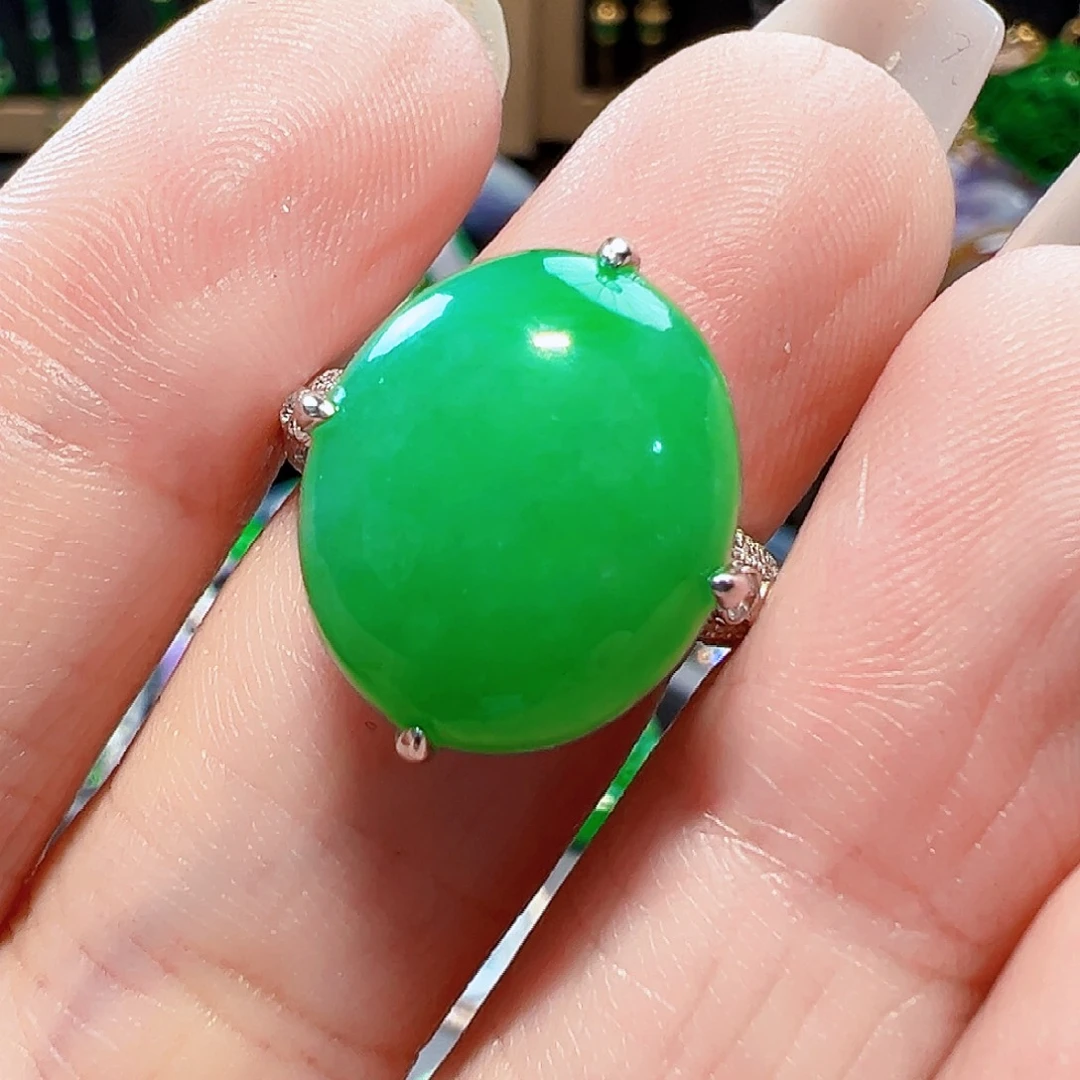 翡翠戒指18K金镶嵌签收后24小时鉴赏期