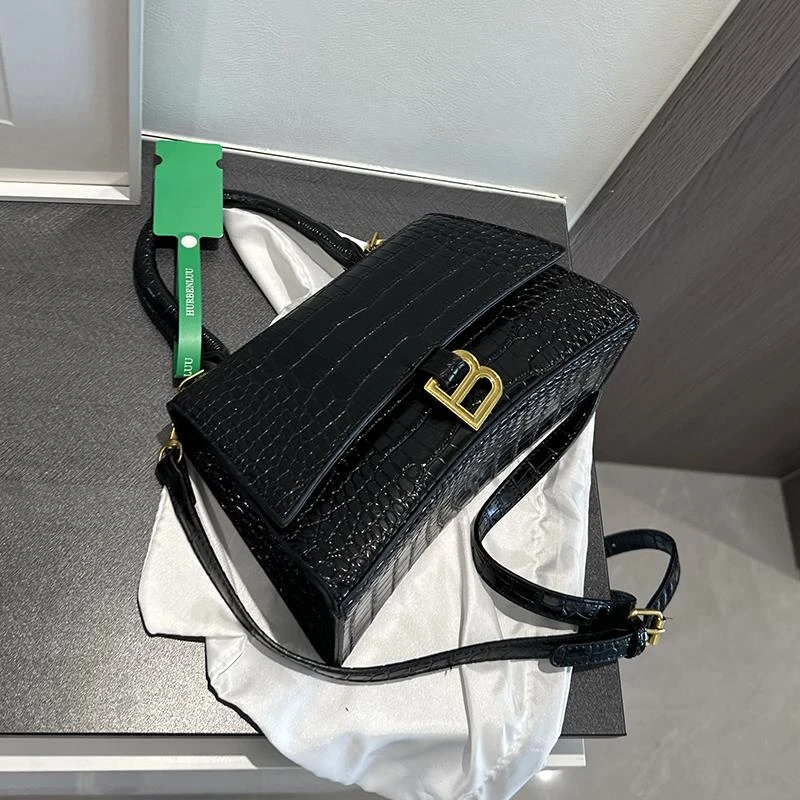 今年流行包包女2025新款高级感法式小众沙漏包爆款手提单肩斜挎包