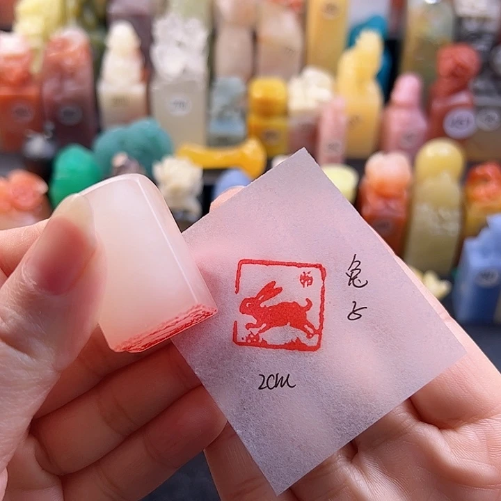 云南石印石手工定制，成品兔子