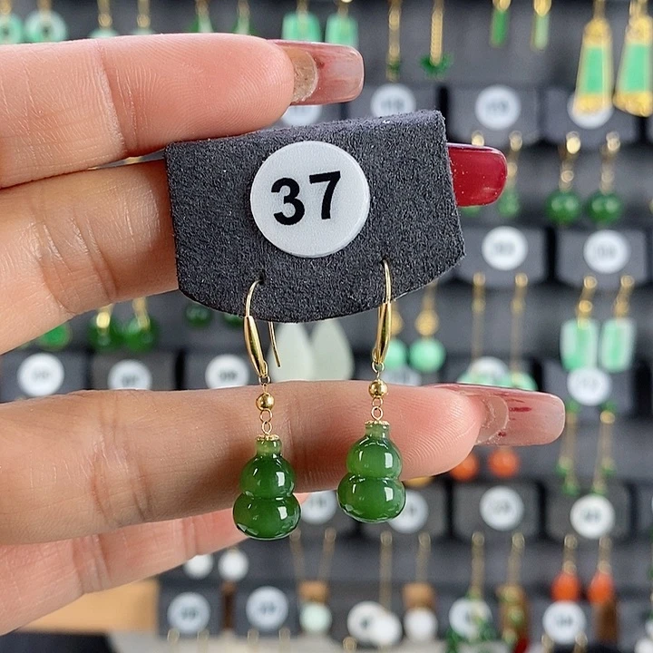 和田玉耳饰18K金镶嵌