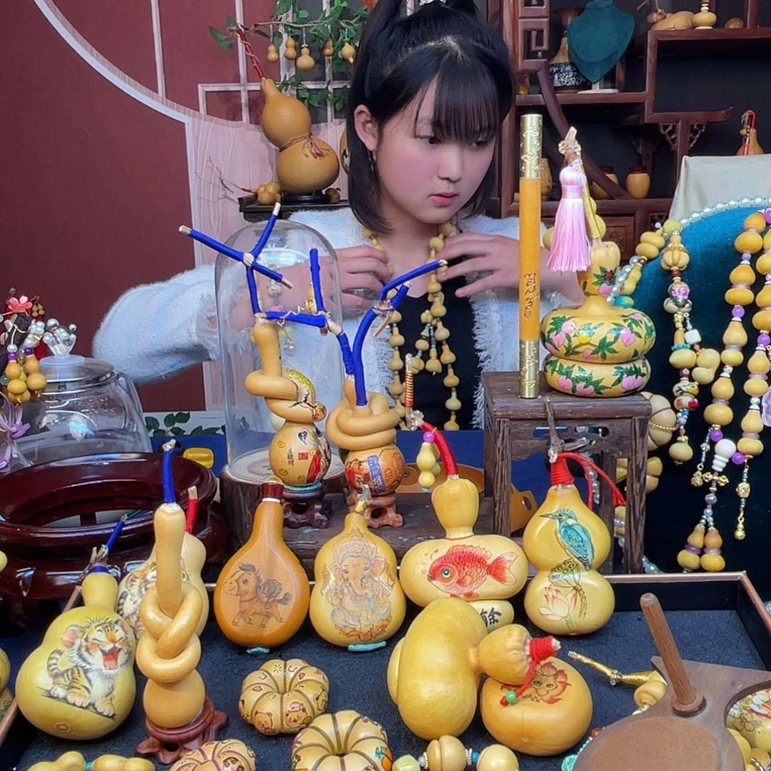 臻***惜大叶紫檀（黑酸枝木类）