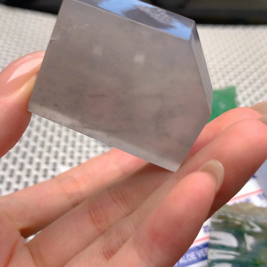 定制翡翠未镶嵌不退不换