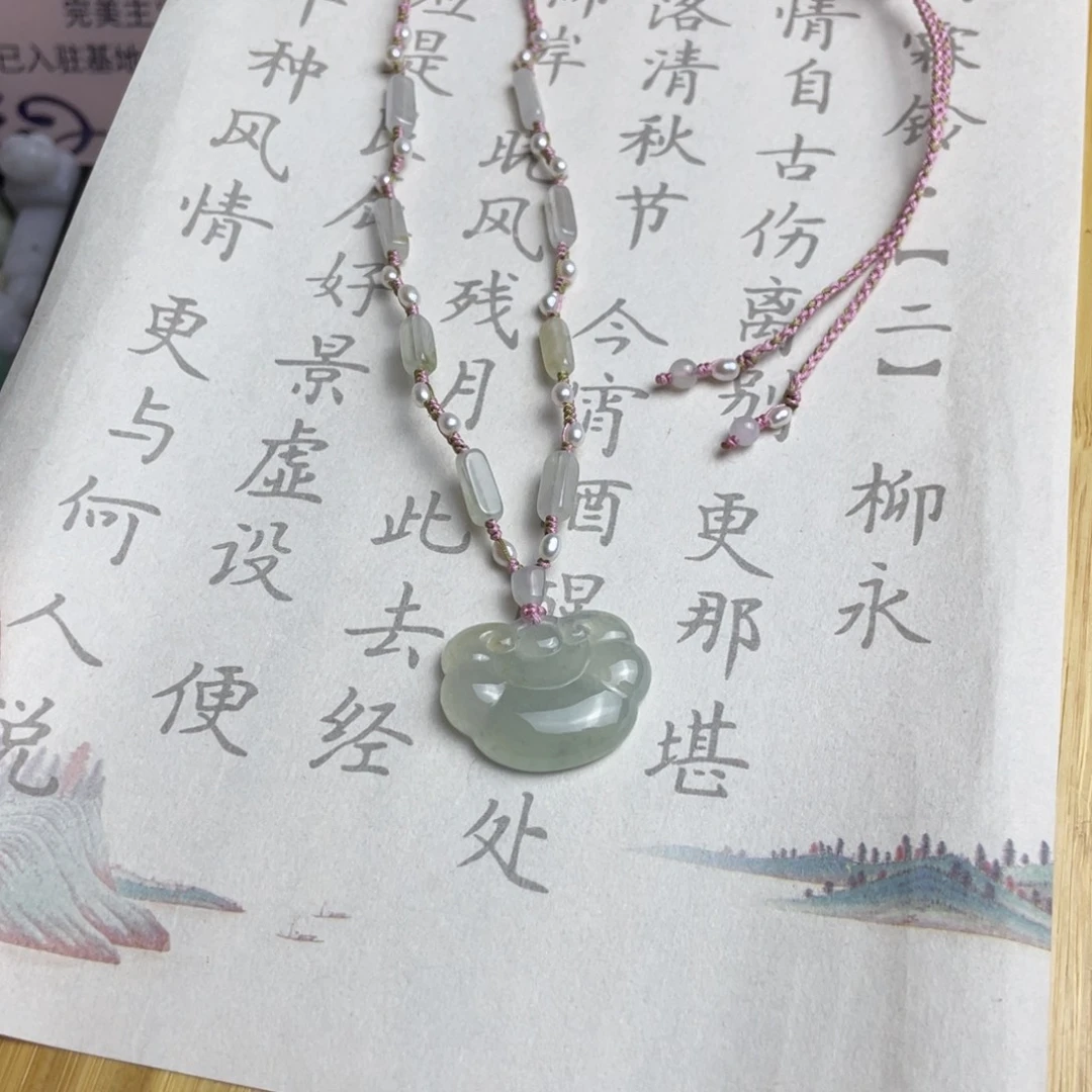 未镶嵌挂件翡翠设计款如意头项链