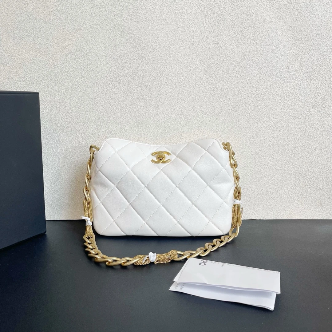 95新 Chanel/香奈儿 98新 奢总管/hobo包/芯片