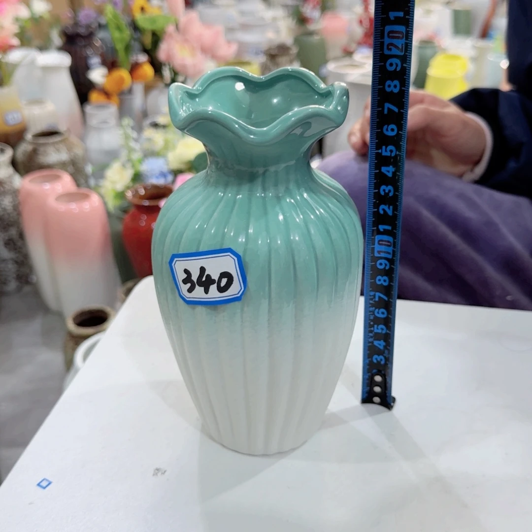 340号陶瓷高18厘米一个