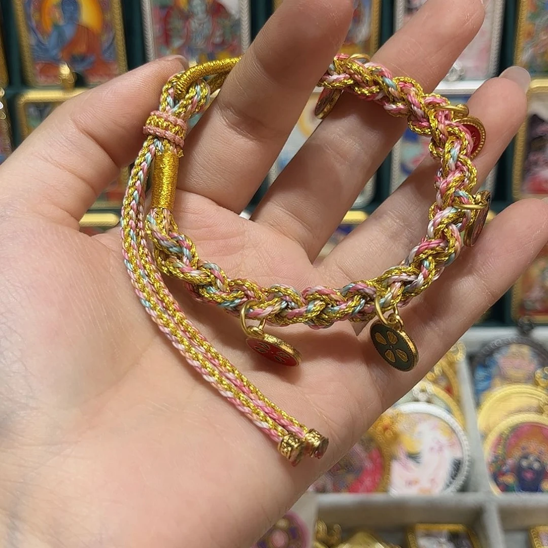 尔***。纯手工编制绳1.5都可搭