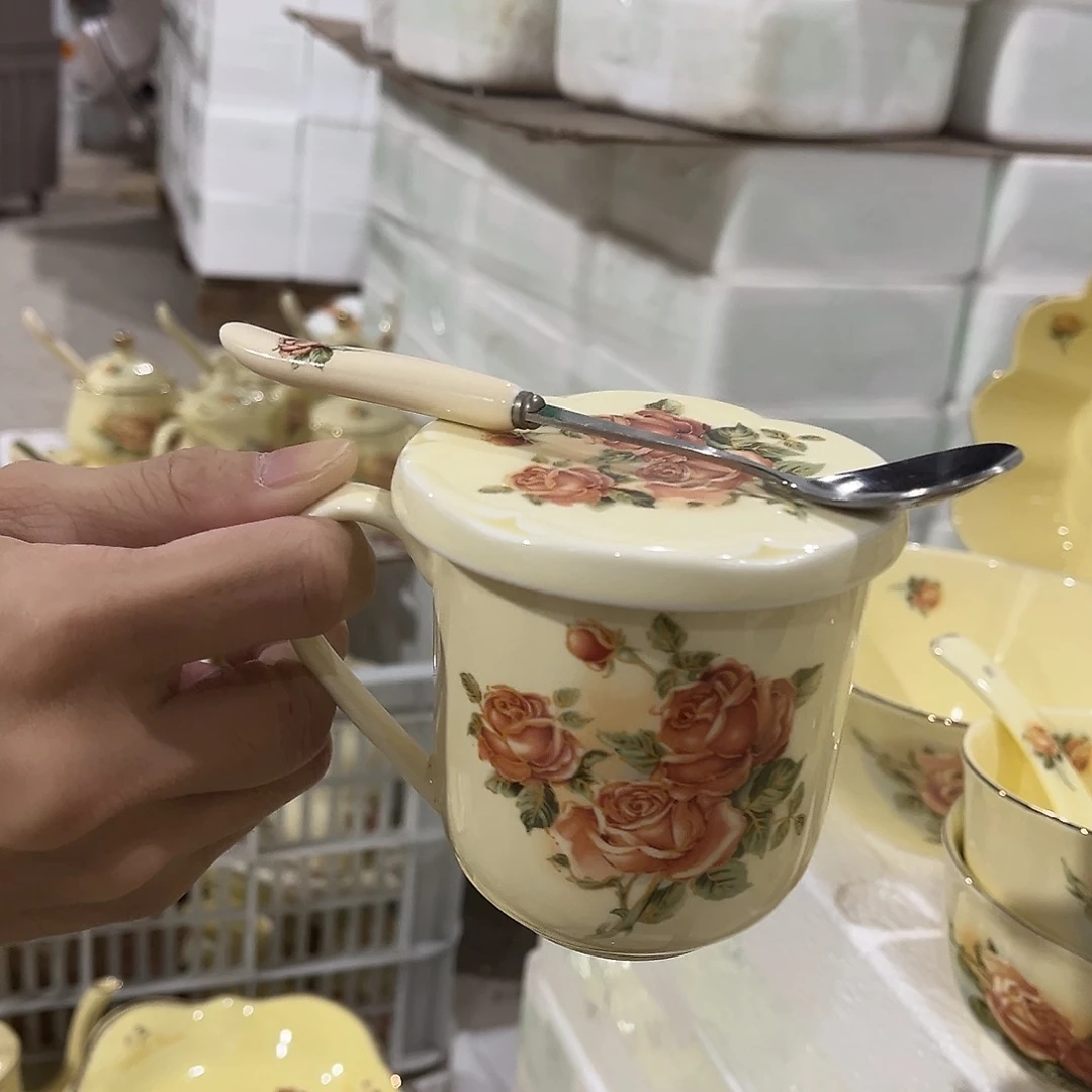 星博陶瓷有限公司