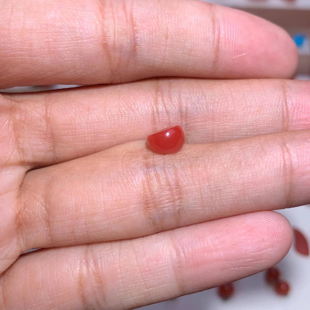 未镶嵌斜切7南红玛瑙