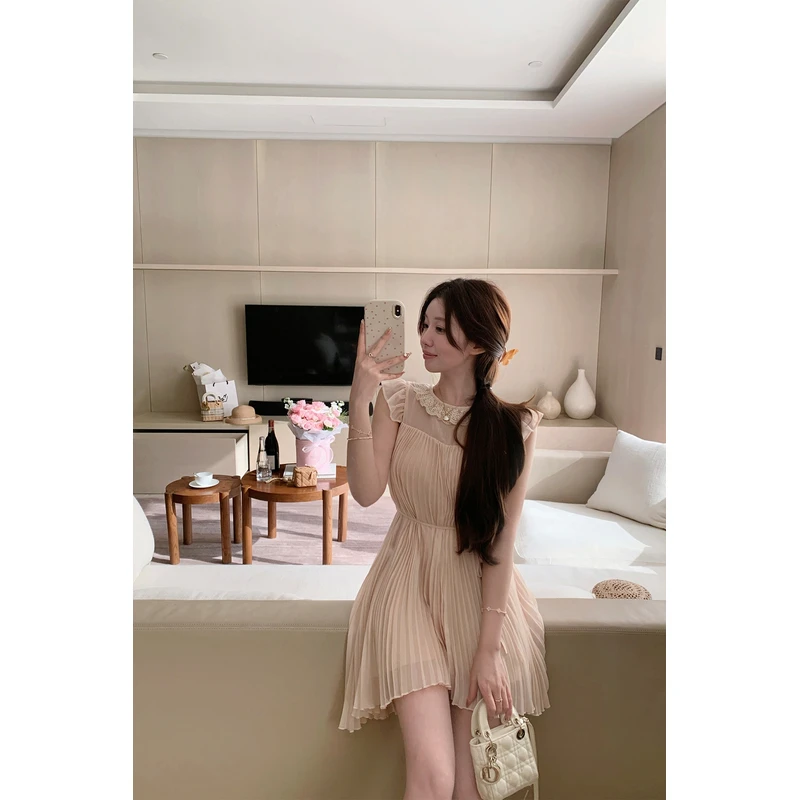 萌萌Ja 中古茉莉~浅杏色甜美温婉百褶短裙仙女裙小飞袖系带连衣裙