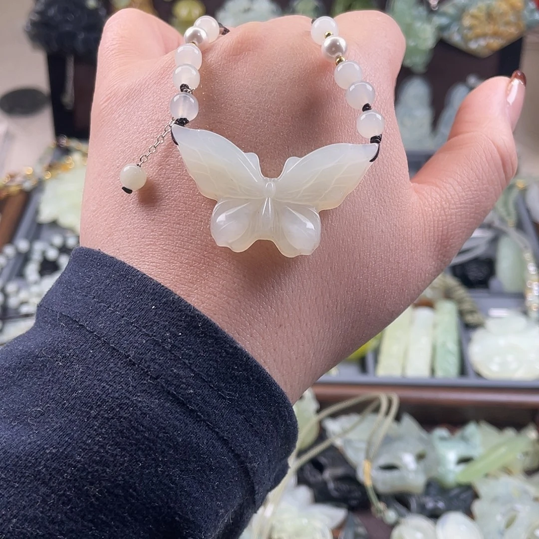 岫玉未镶嵌吊坠(赠链)