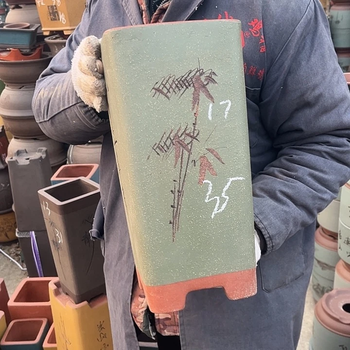 紫砂紫砂花盆和小