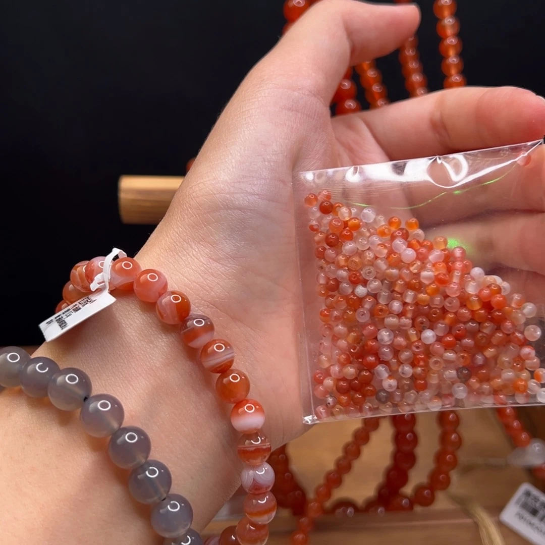 南红玛瑙手串未镶嵌61