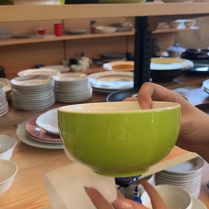 新骨瓷100微瑕5寸苹果绿米饭碗