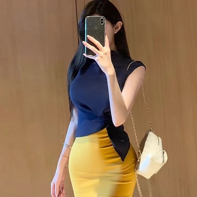 微胖设计感收腰圆领正肩上衣女春夏季御姐风高腰显瘦包臀半裙套装