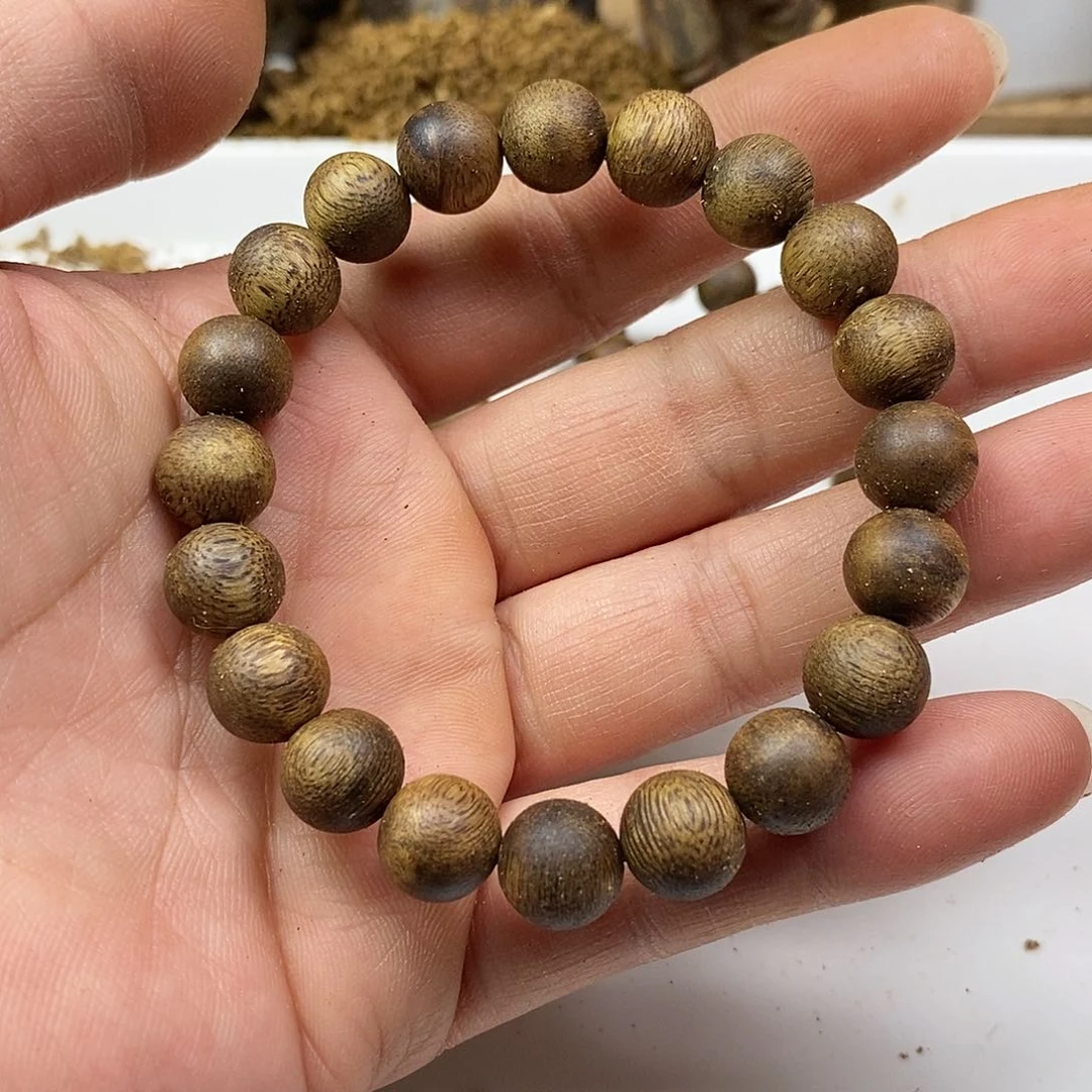 沉香手串绿棋楠规格1.0-7