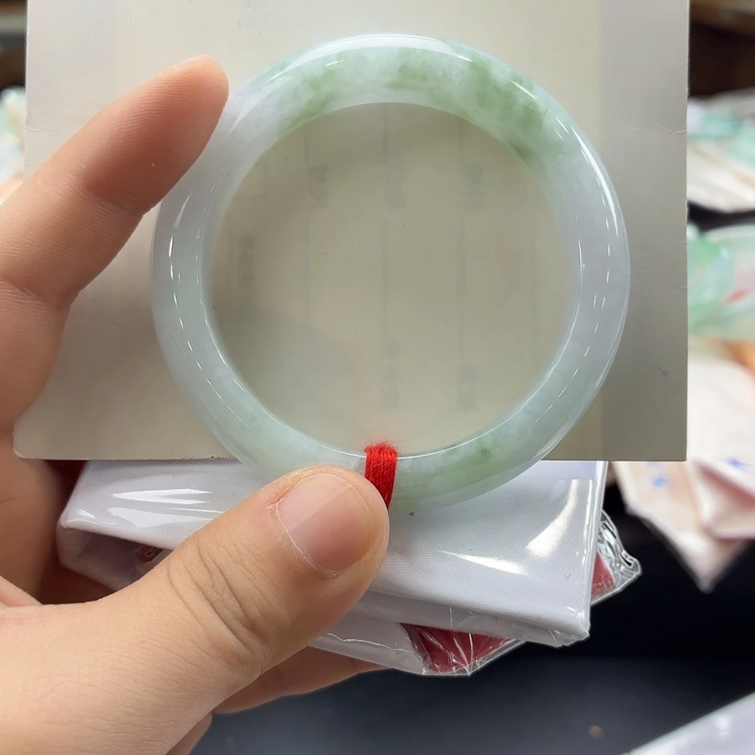 翡翠未镶嵌手镯9号