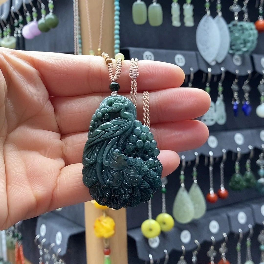 汤***猫翡翠未镶嵌颈饰天然翡翠凤凰吊坠