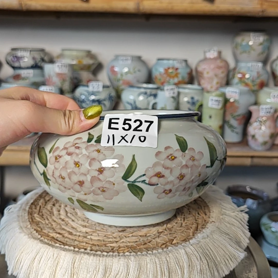 微瑕介意勿拍 有孔 景德镇手绘E527