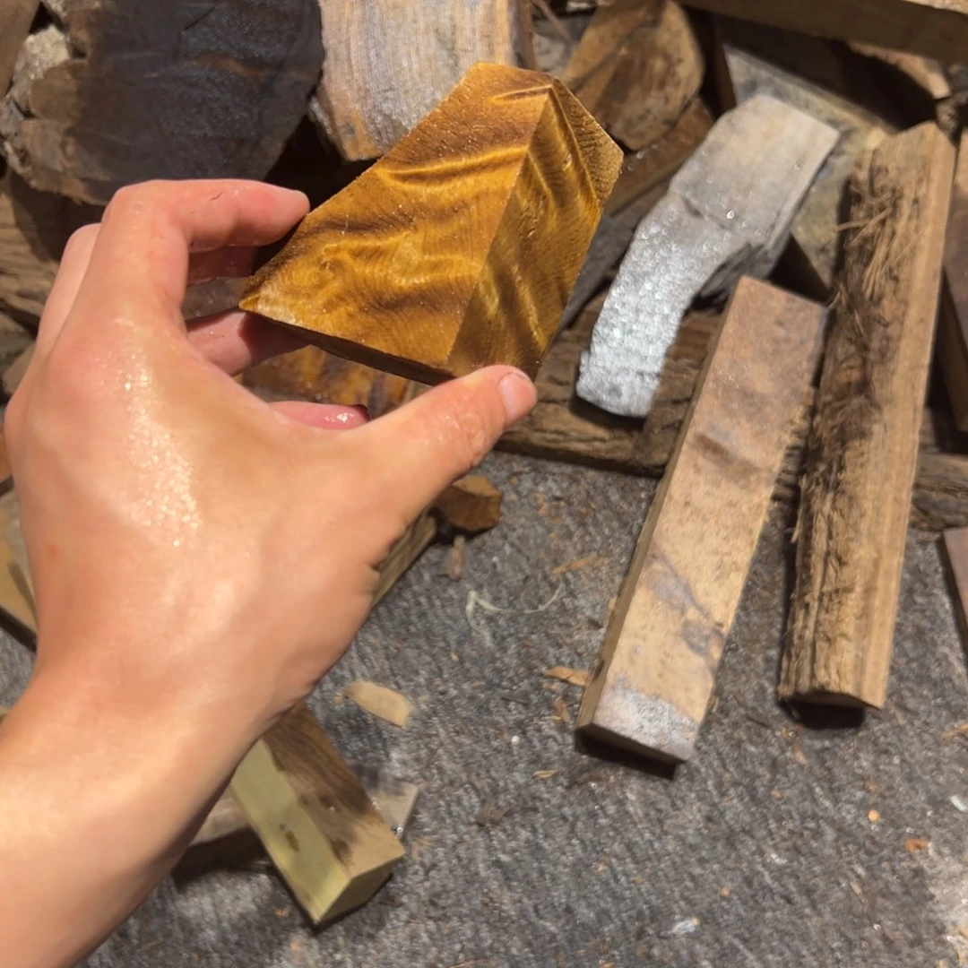 润***水金丝楠金丝楠阴沉木原材料