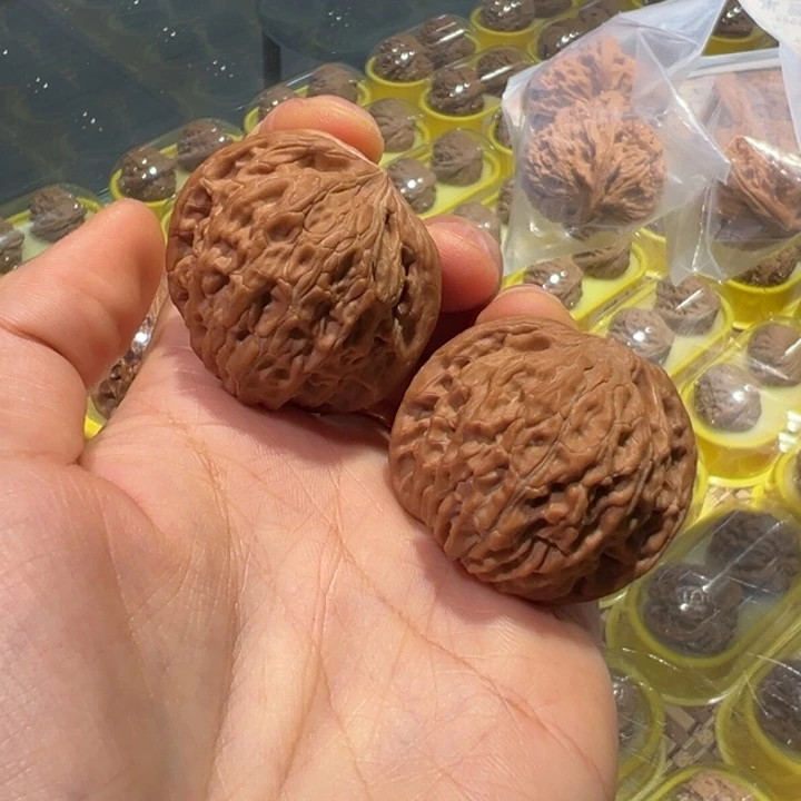 文玩核桃把件38磨盘