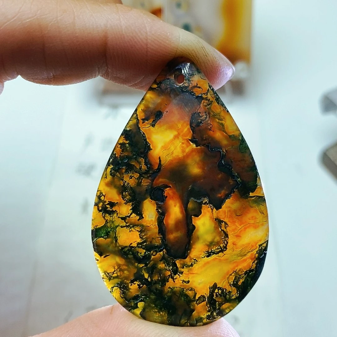 玛瑙/玉髓颈饰未镶嵌恒*