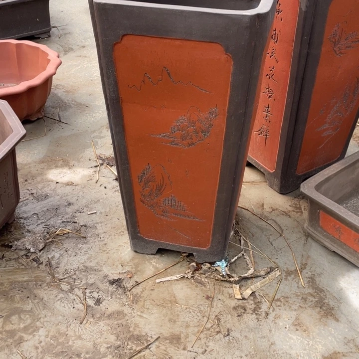 胡***文特价处理紫砂一只