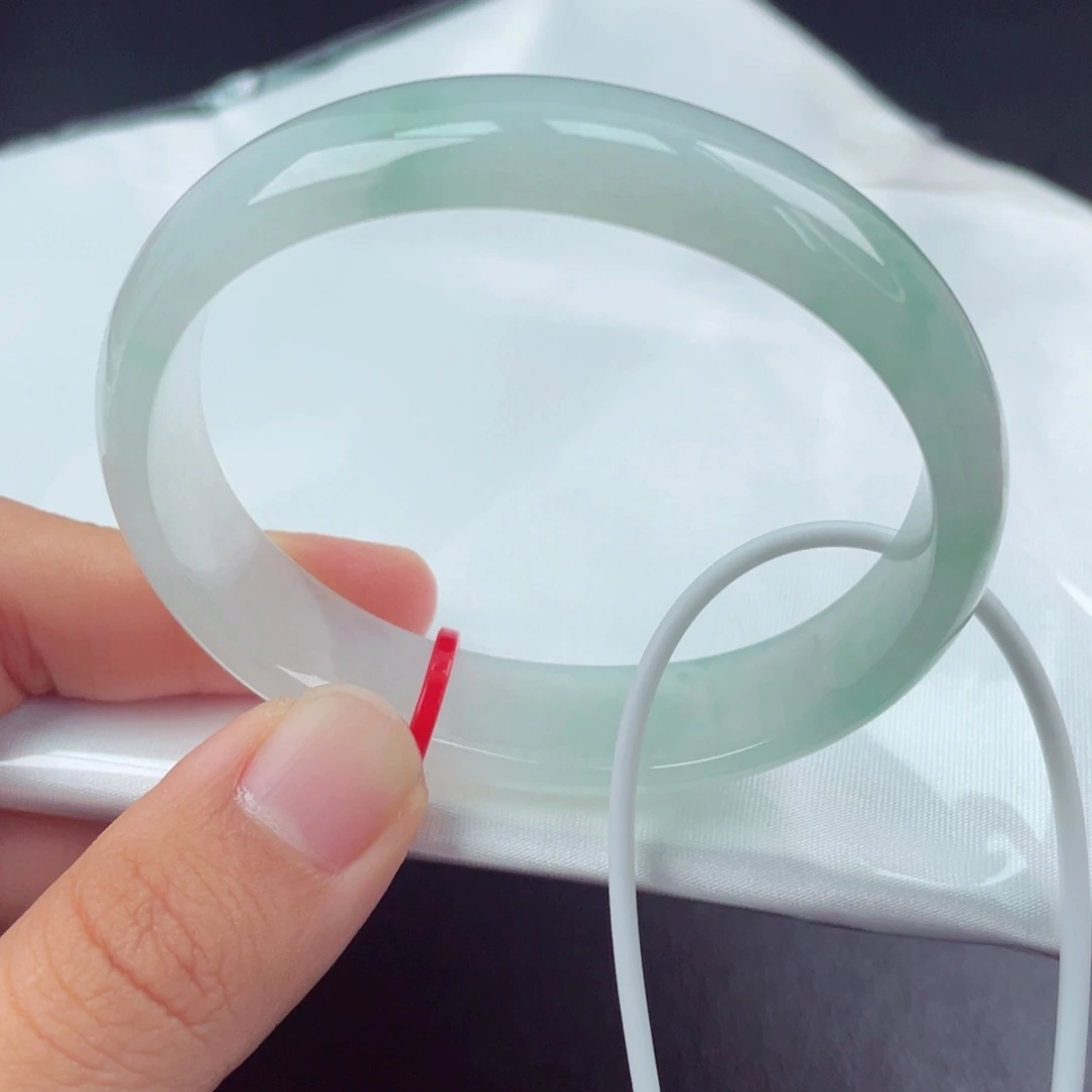 未镶嵌手镯（贵妃镯）翡翠54.9贵妃