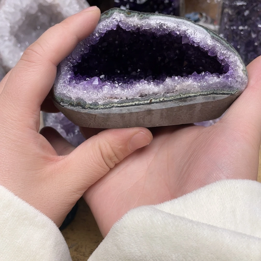 大型摆件（非配饰）紫晶未镶嵌