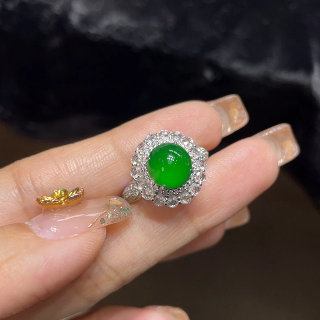 翡翠颈饰18K金镶嵌天然缅甸翡翠